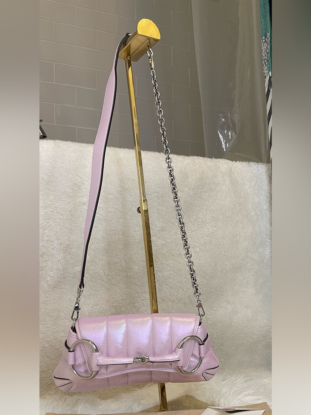 EUC Gucci Horsebit Chain Shoulder Bag Pink Iridescent Vertical Matelasse Quilted - Picture 16 of 16
